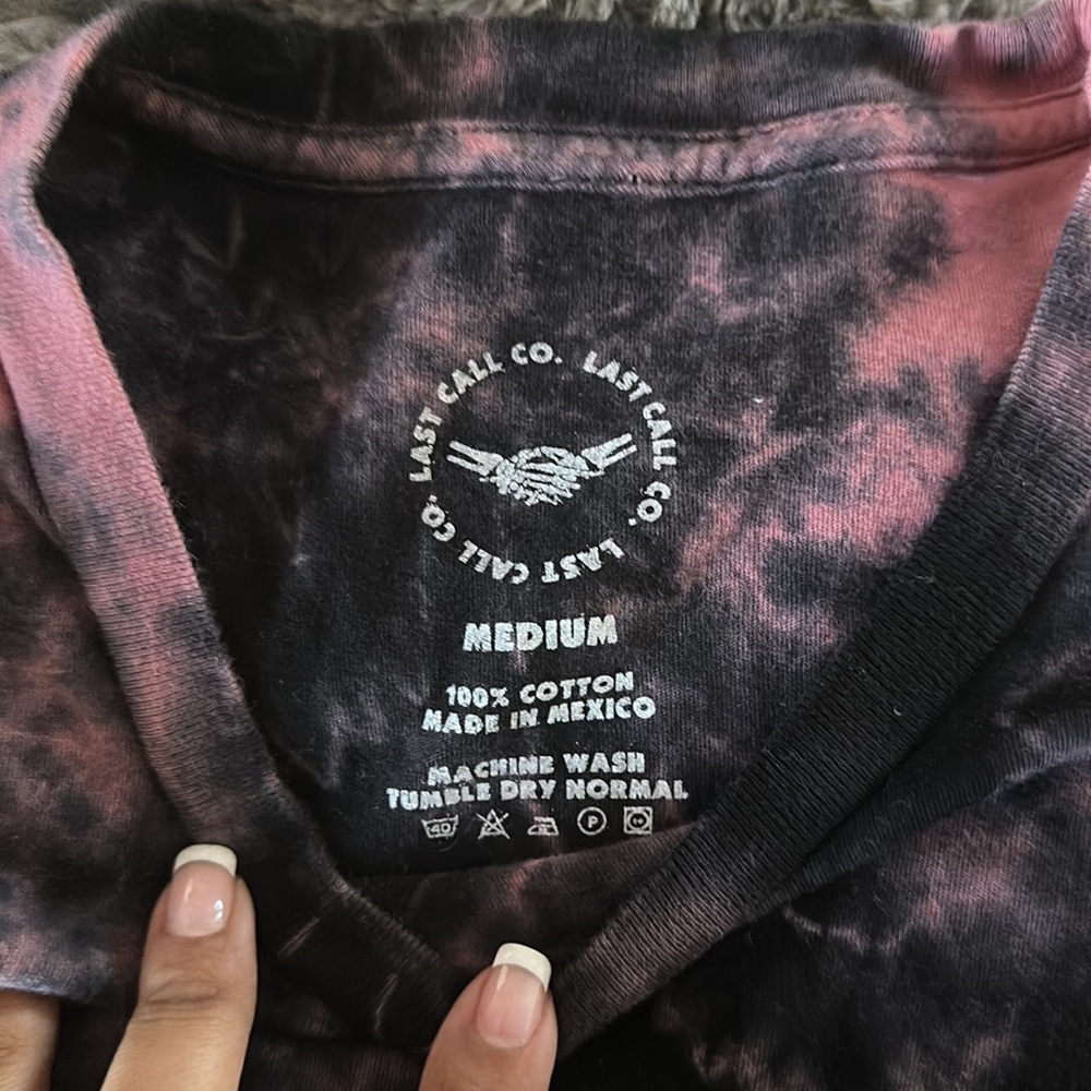 Last Call Tee - Picture 3 of 3